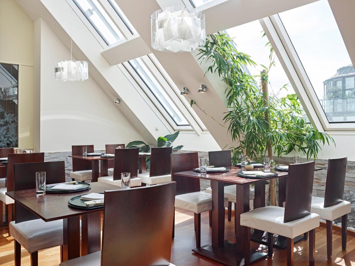 Independent - Grand Hotel